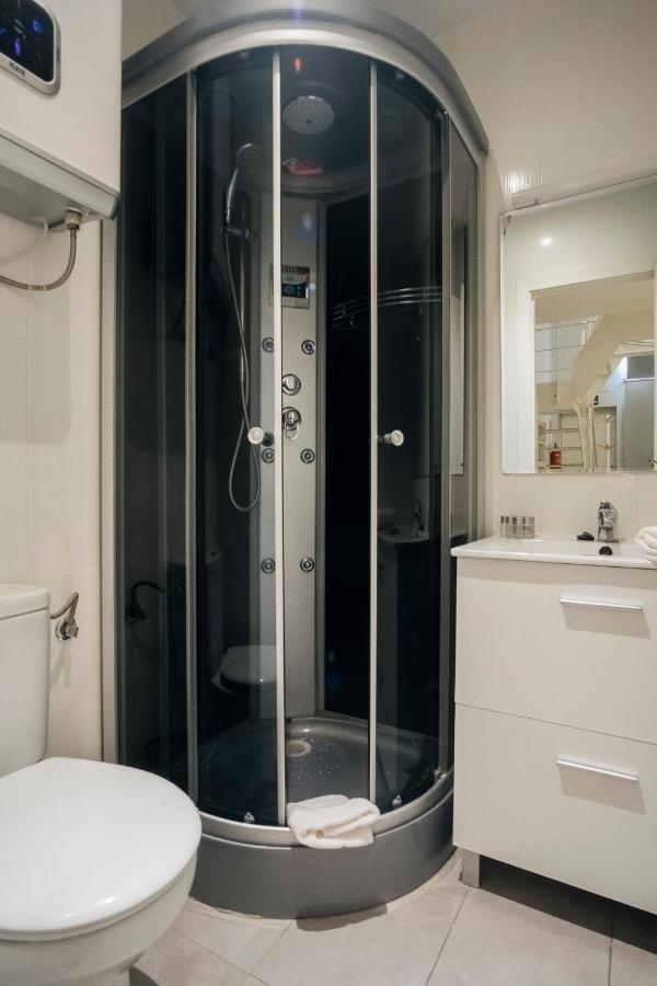 Homeabout Retiro Apartment II Madrid Exterior photo
